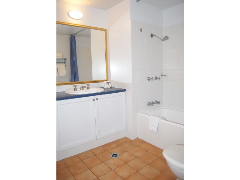 152 Calypso Plaza, 99 Grifith Street, Coolangatta QLD 4225