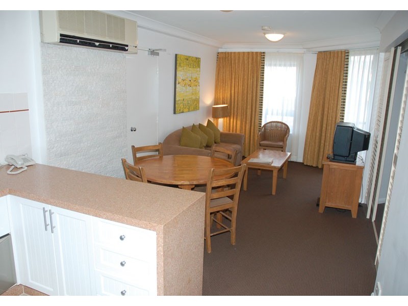 230 Calypso Plaza, 99 Griffith St, Coolangatta QLD 4225