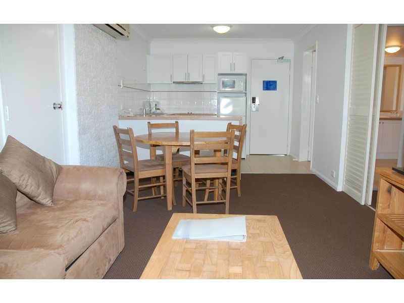 232 Calypso Plaza, 99 Griffith St, Coolangatta QLD 4225
