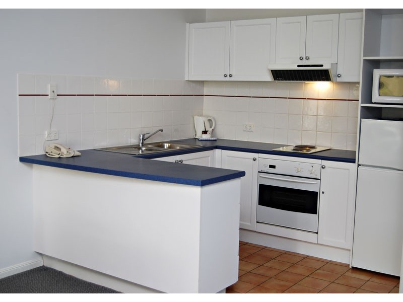 239/241 Calypso Plaza, 99 Griffith Street, Coolangatta QLD 4225