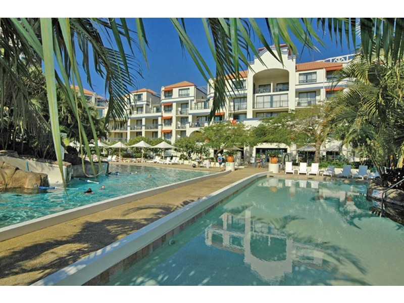 310 Calypso Plaza, 99 Griffith Street, Coolangatta QLD 4225