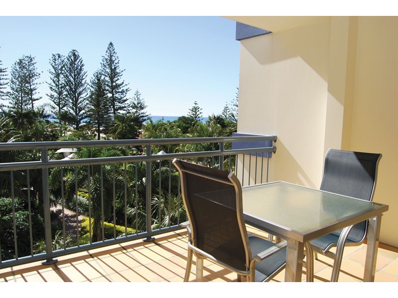 329 Calypso Plaza, 99 Griffith Street, Coolangatta QLD 4225
