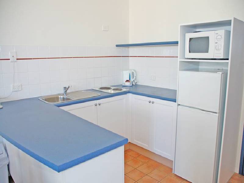 460 Calypso Plaza, 99 Griffith Street, Coolangatta QLD 4225