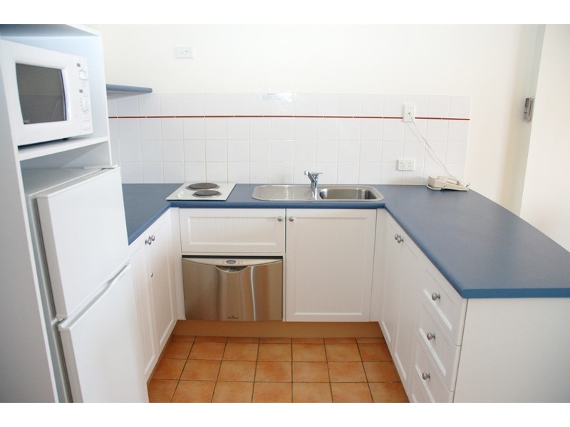 140 Calypso Plaza, 99 Griffith Street, Coolangatta QLD 4225