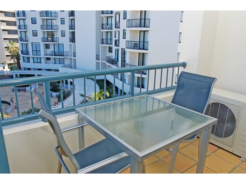 410 Calypso Plaza, 99 Griffith Street, Coolangatta QLD 4225