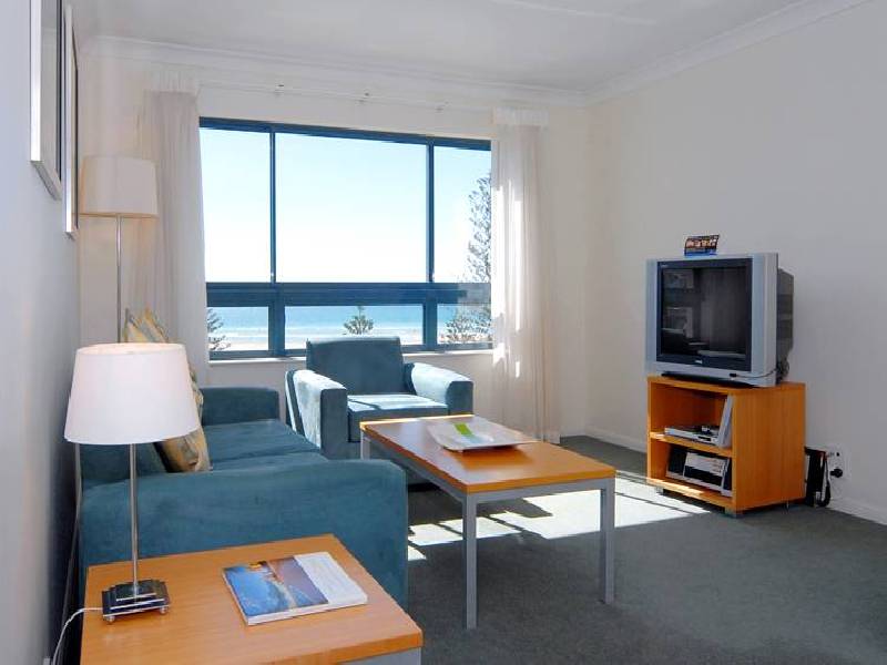 447 Calypso Plaza, 99 Griffith Street, Coolangatta QLD 4225