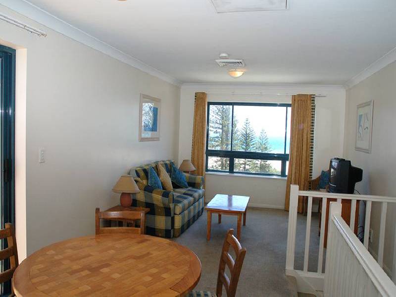 451 Calypso Plaza, 99 Griffith Street, Coolangatta QLD 4225