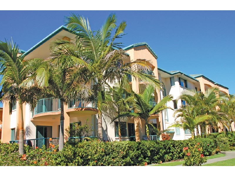 14 Pacific Place South, 143 Golden Four Drive, Bilinga QLD 4225