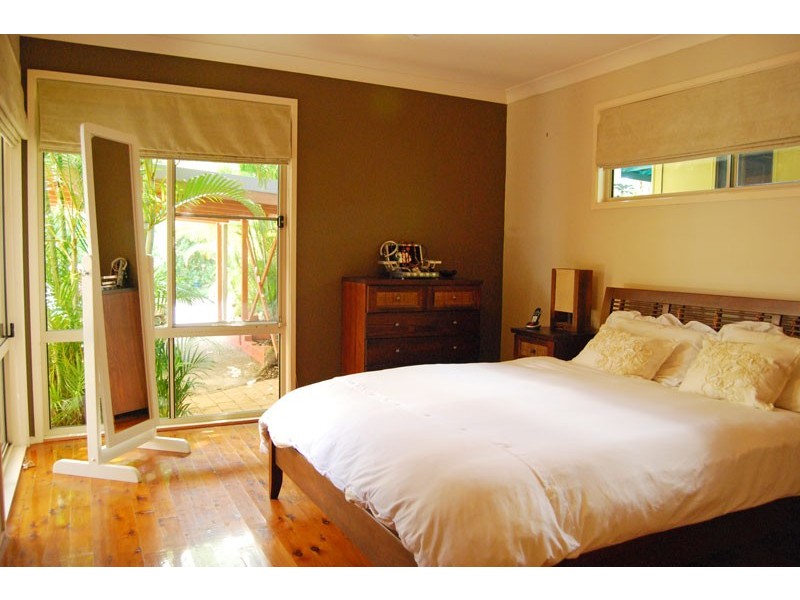 108 Illawarra Crescent, Tugun QLD 4224