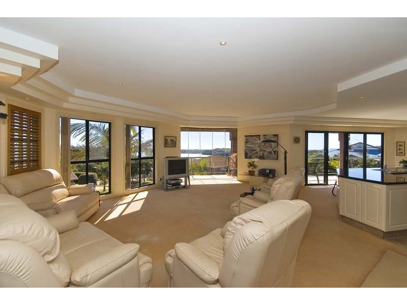 11 Illawong Crescent, Terranora NSW 2486