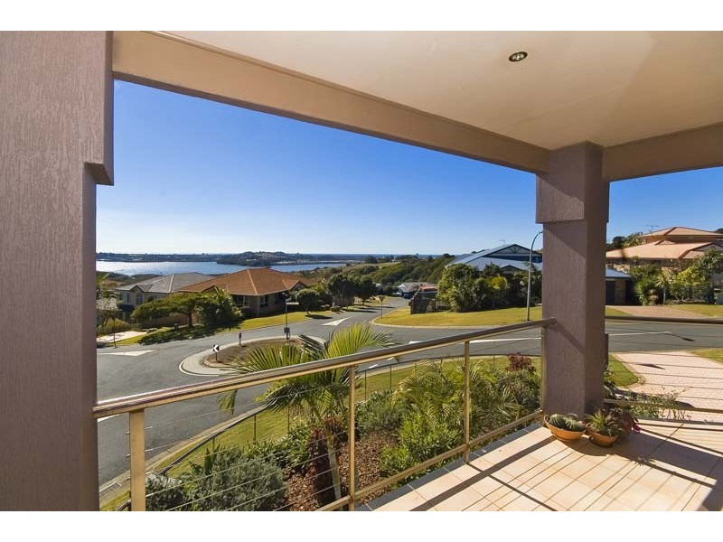 11 Illawong Crescent, Terranora NSW 2486