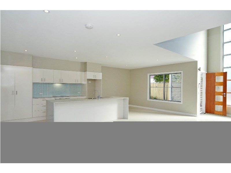 2/32 Korina Avenue, Kirra QLD 4225