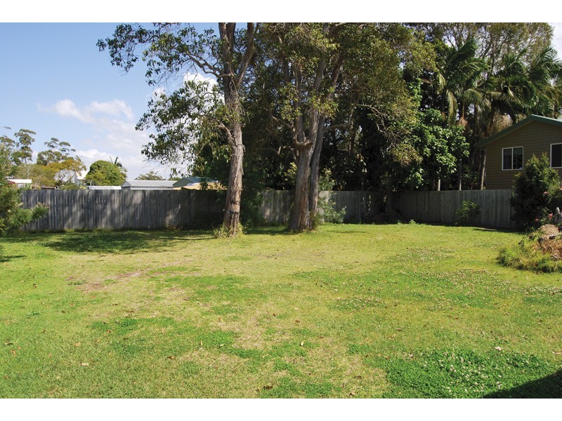 22 Lloyd Street, Tweed Heads South NSW 2486