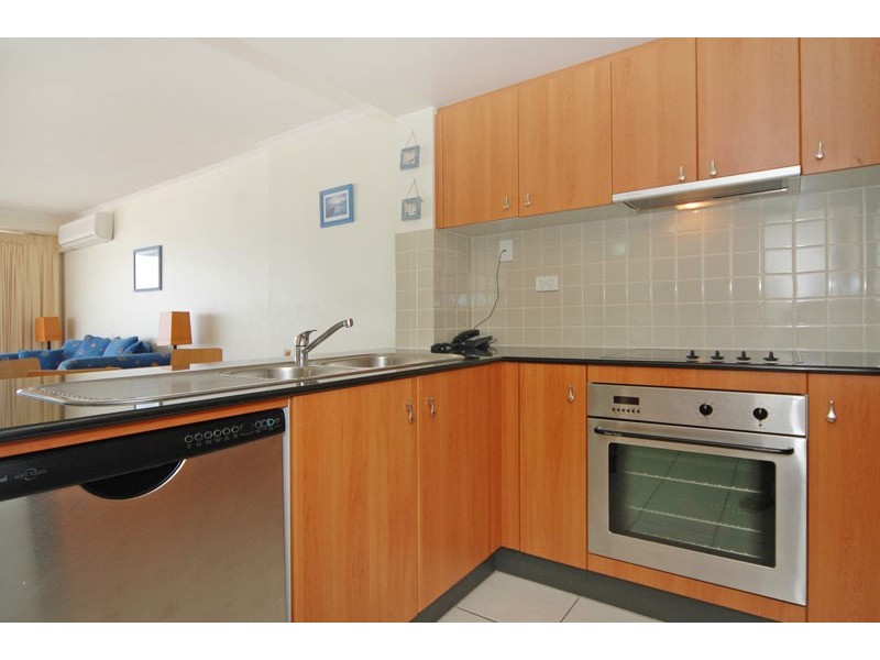 1505 Mantra Coolangatta Beach, 88 Marine Parade, Coolangatta QLD 4225