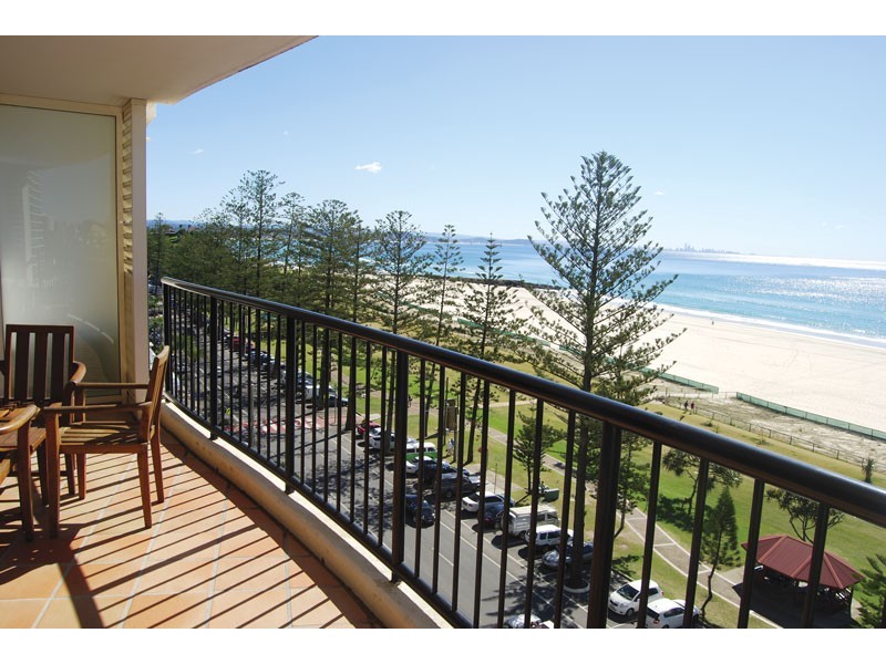 705 Mantra Coolangatta Beach, 88 Marine Parade, Coolangatta QLD 4225