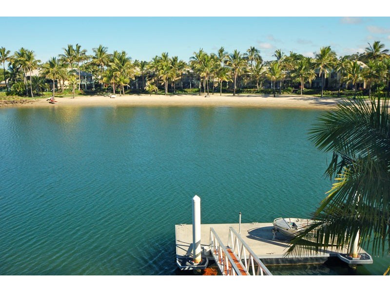 4  ‘The Isle’, Mariners Drive East, Tweed Heads NSW 2485