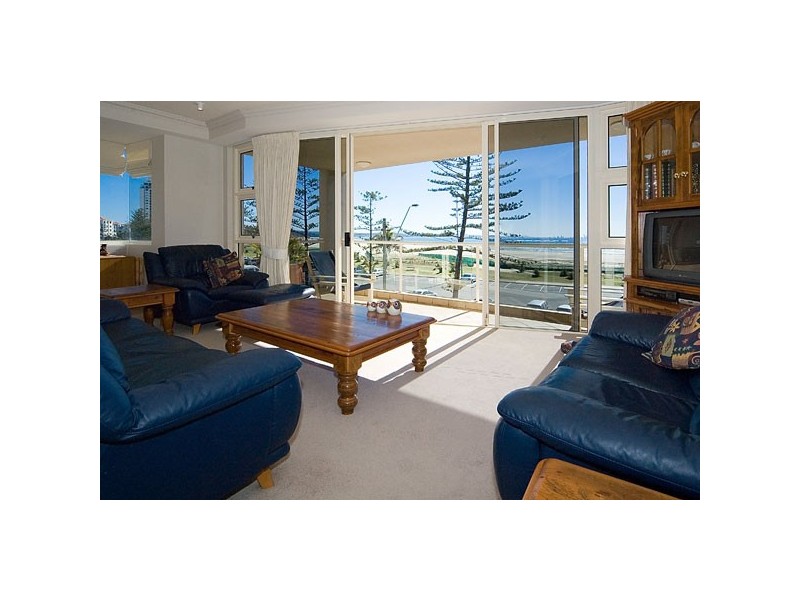 3/136 Lindor Apartments, Marine Parade, Coolangatta QLD 4225