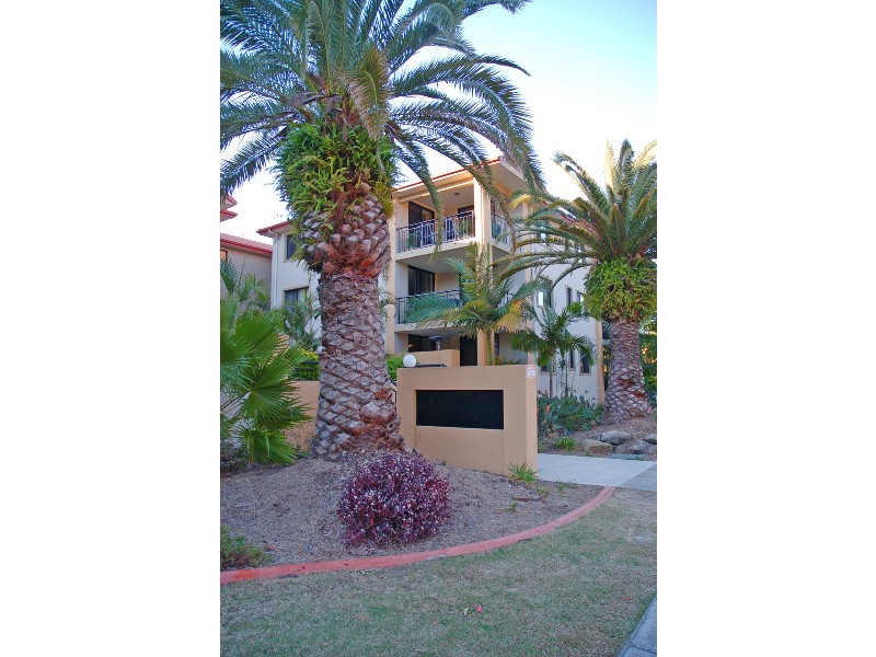 4/3 Millers Drive, Tugun QLD 4224