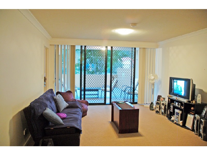 4/3 Millers Drive, Tugun QLD 4224