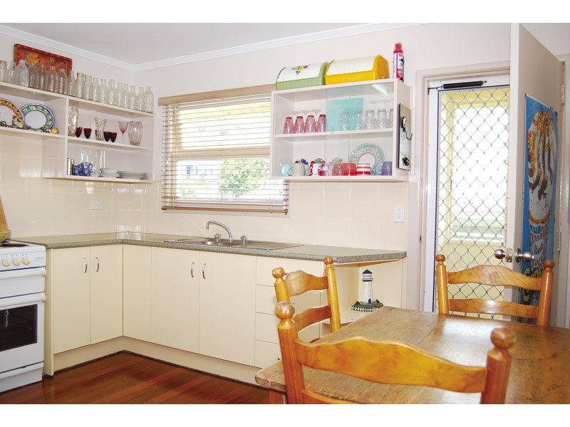 1/37 Miles Street, Kirra QLD 4225