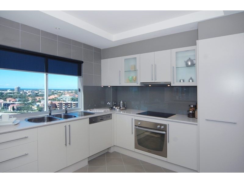2 129 Musgrave Street, Kirra QLD 4225