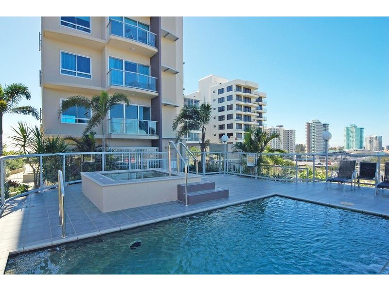2 129 Musgrave Street, Kirra QLD 4225