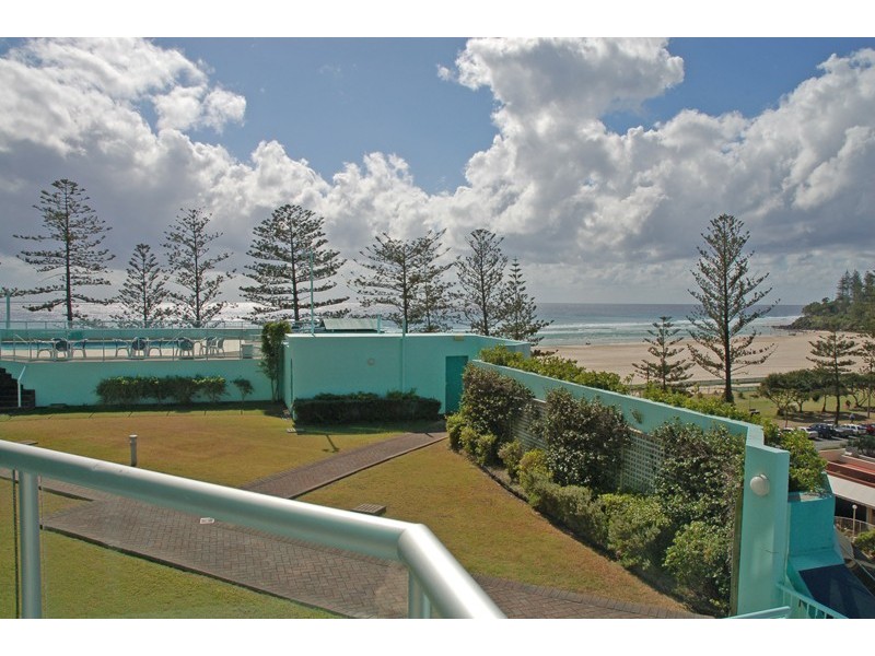 411 Ocean Plaza, 70 Marine Parade, Coolangatta QLD 4225