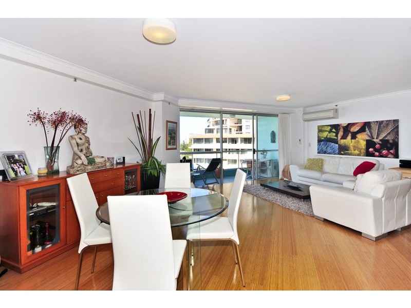 7:28 Ocean Plaza, 70 Marine Parade, Coolangatta QLD 4225