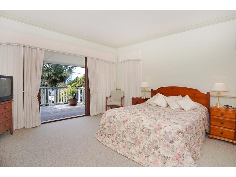 7 Pacific Drive, Banora Point NSW 2486