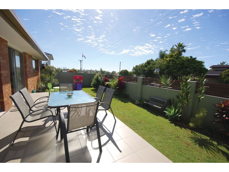 17 Pacific Drive, Banora Point NSW 2486