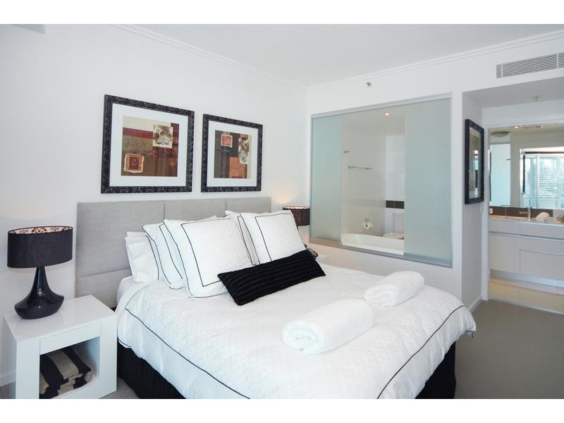 707 Reflection Tower Two, 110 Marine Parade, Coolangatta QLD 4225