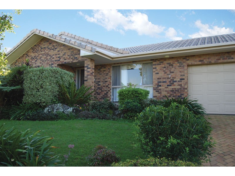 7 Westray Avenue, Banora Point NSW 2486