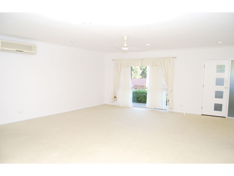 7 Westray Avenue, Banora Point NSW 2486