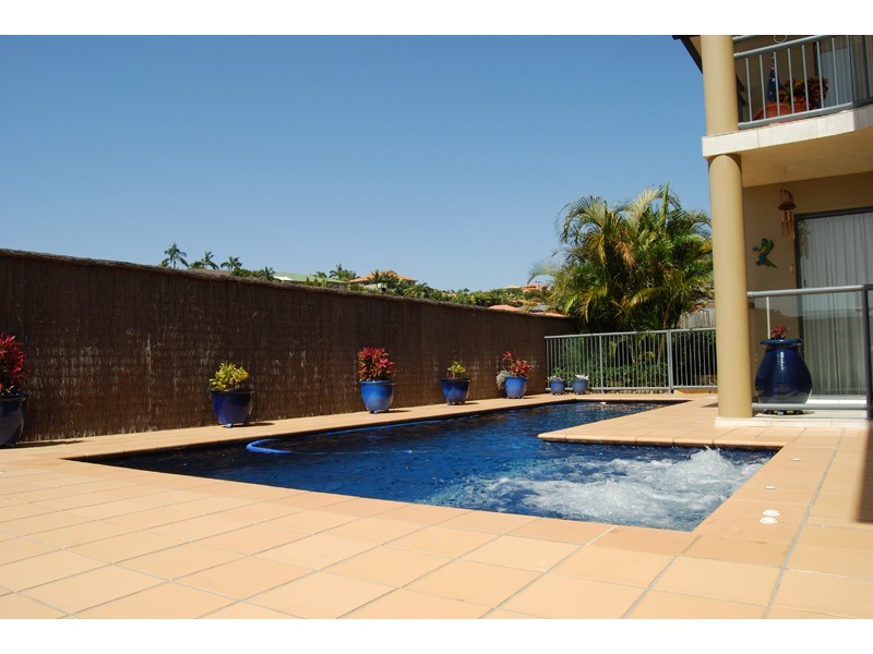 7 Comenara Crescent, Banora Point NSW 2486