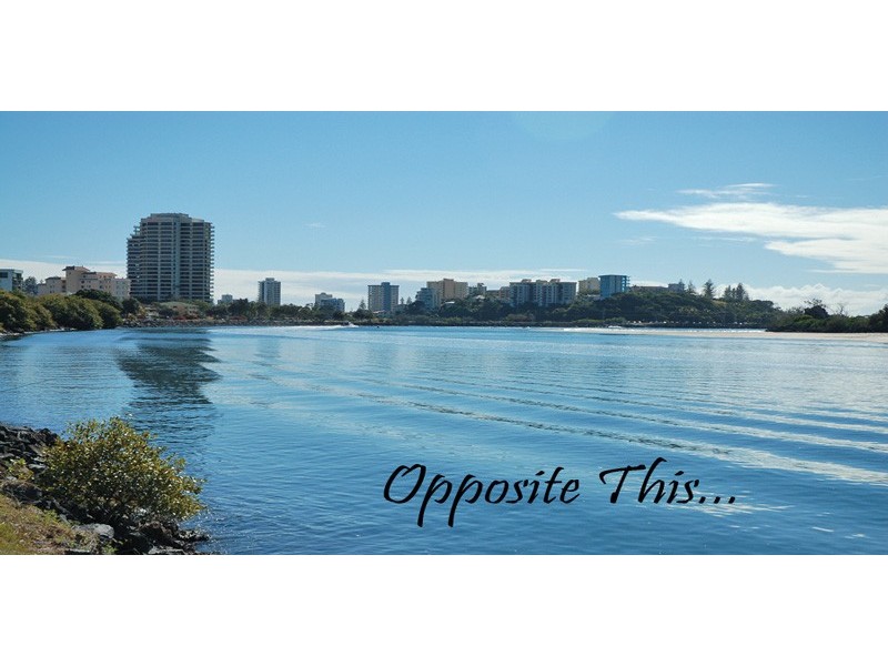 1/4 Keith Compton Drive, Tweed Heads NSW 2485