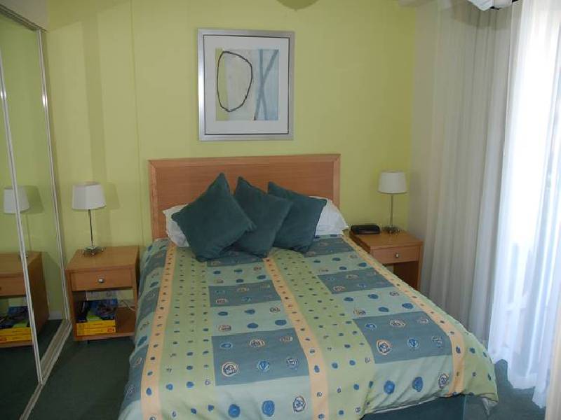 252 Calypso Plaza, 99 Griffith Street, Coolangatta QLD 4225