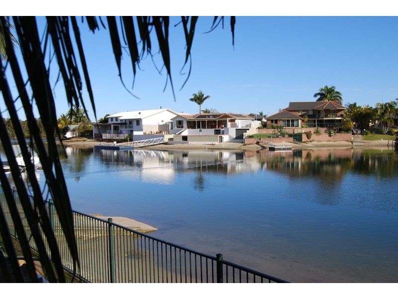 8 Captains Way “Oxley Cove”, Banora Point NSW 2486 the real estate