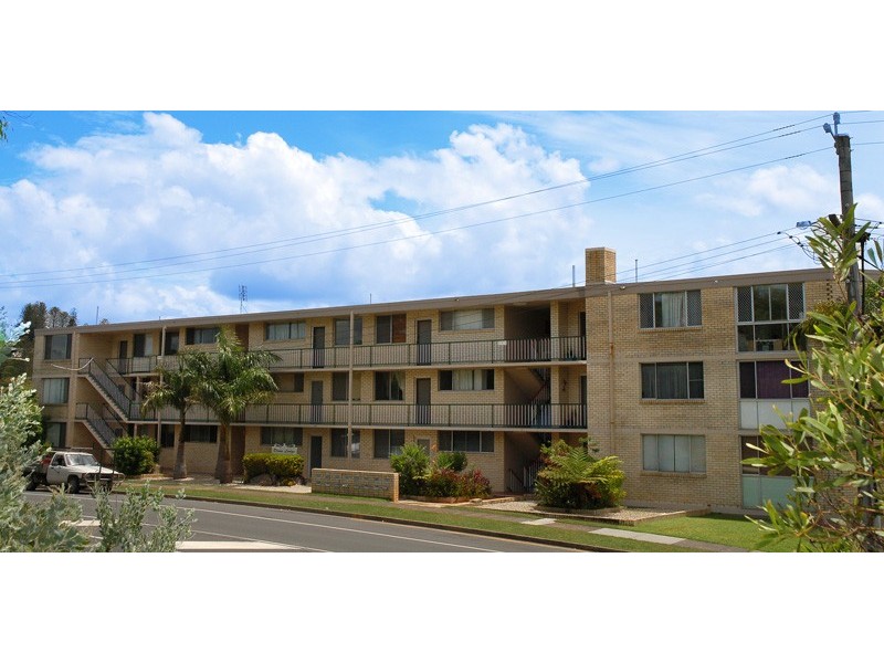 2/21 Dixon Street, Coolangatta QLD 4225