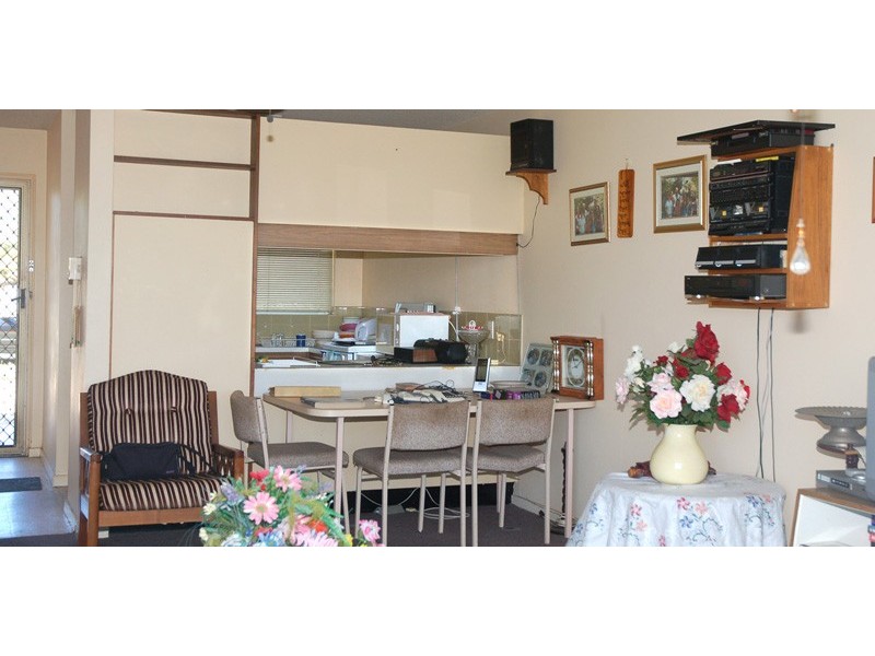 2/21 Dixon Street, Coolangatta QLD 4225