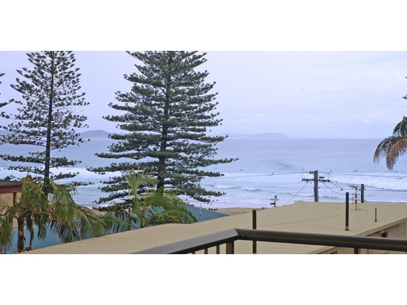 8/7 Eden Avenue, Rainbow Bay QLD 4225