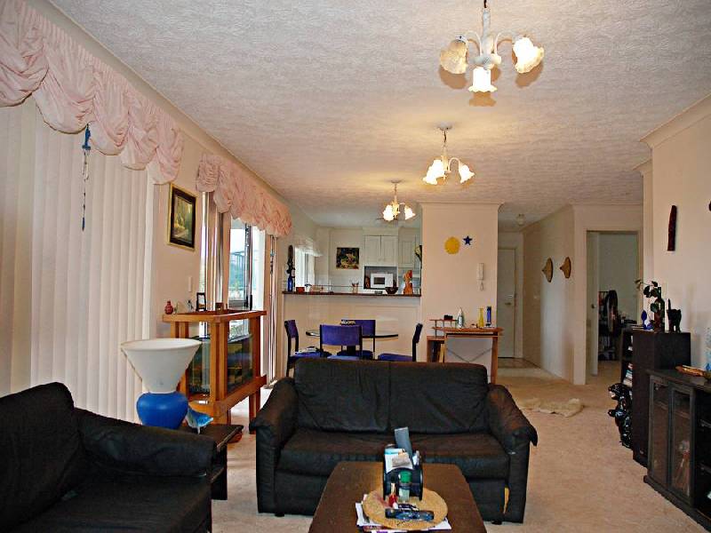 2/28 Tweed Street, Coolangatta QLD 4225