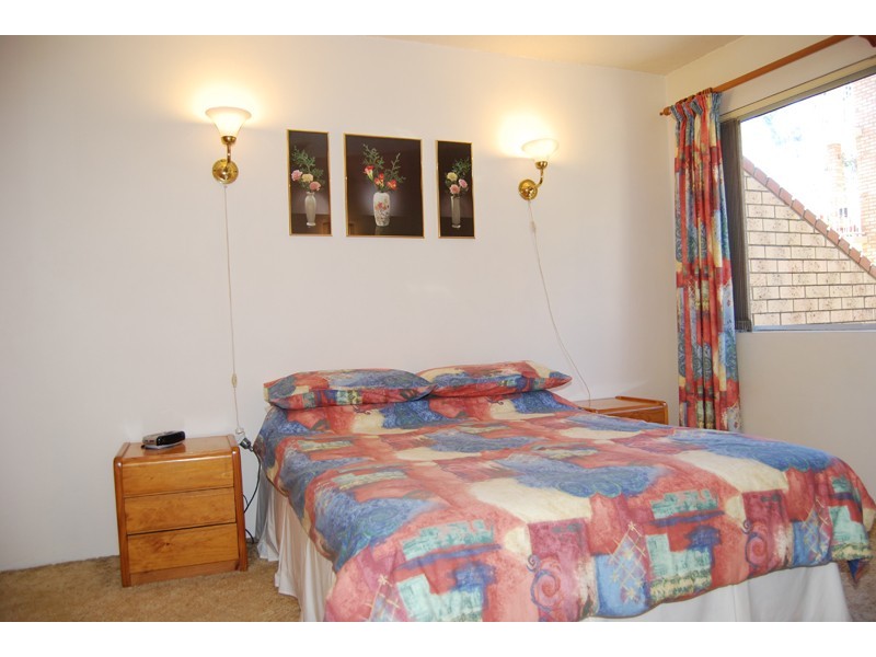 2/46 Coolangatta Road, Kirra QLD 4225