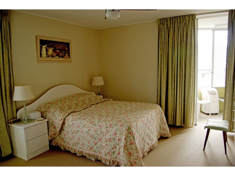 15 ‘Dixon Lodge’, 21 Dixon Street, Coolangatta QLD 4225
