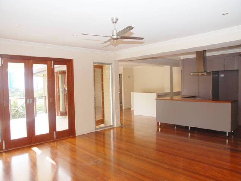 98 Dutton Street, Coolangatta QLD 4225
