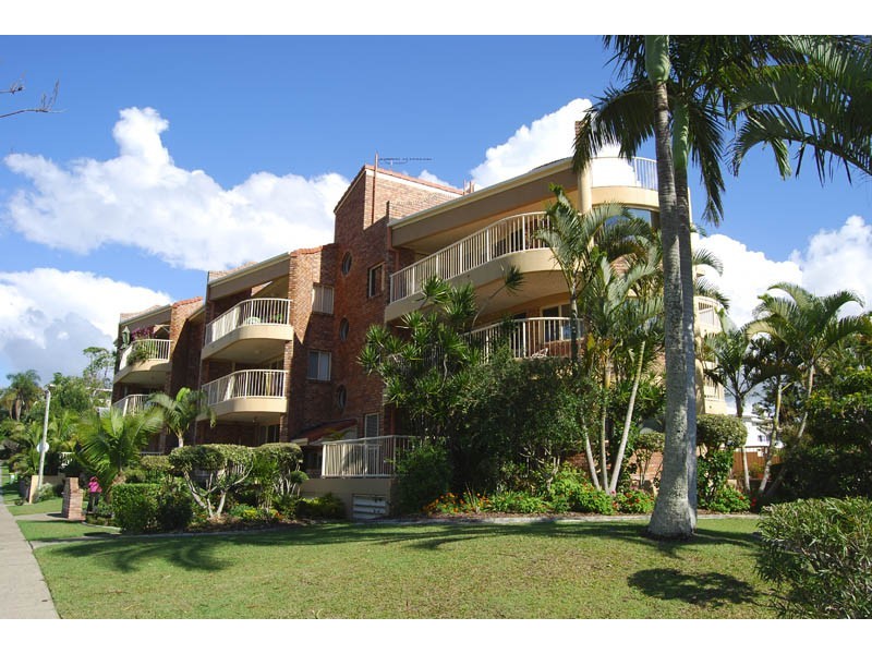 1/45 McLean Street, Coolangatta QLD 4225