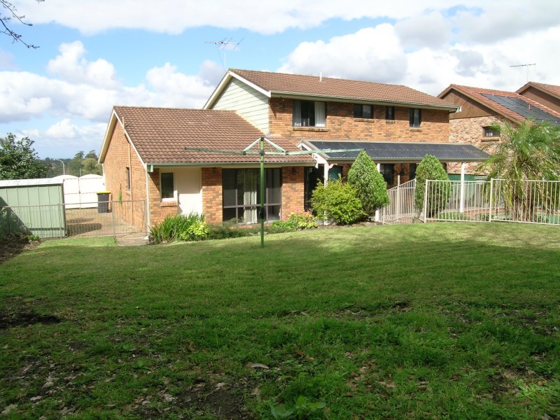 4 Grandoaks Place, Castle Hill NSW 2154