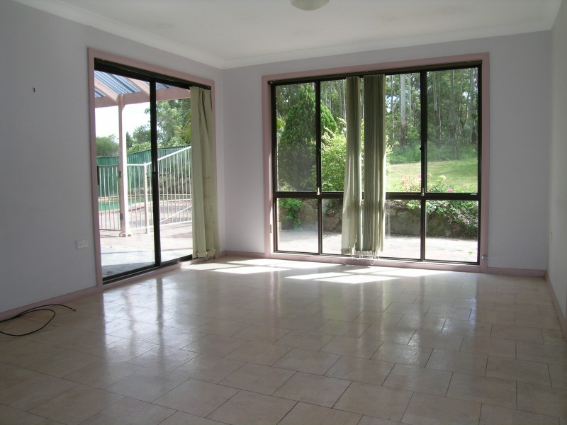 4 Grandoaks Place, Castle Hill NSW 2154