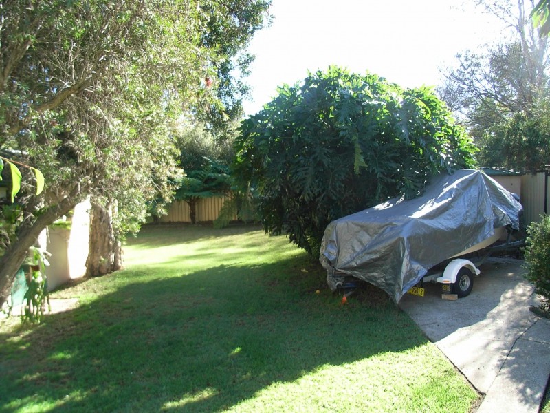 51 Abbott Rd, Seven Hills NSW 2147