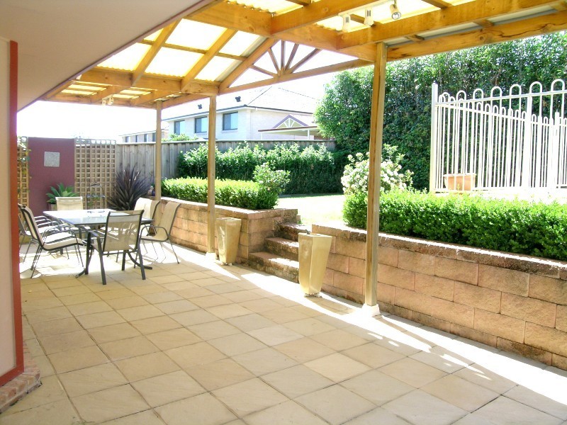 8 Brandon Grove, Kellyville NSW 2155