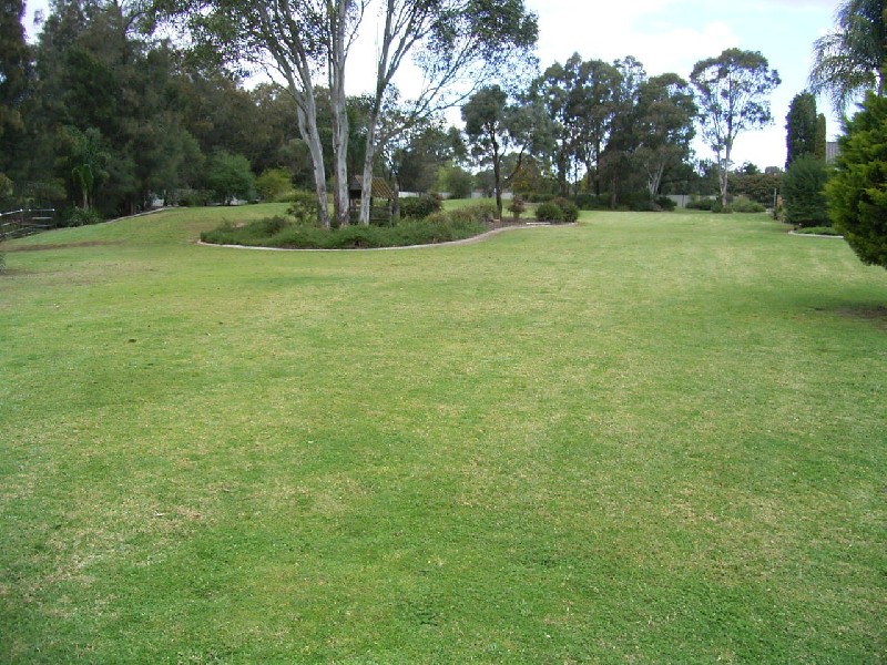 25 Burns Rd, Kellyville NSW 2155